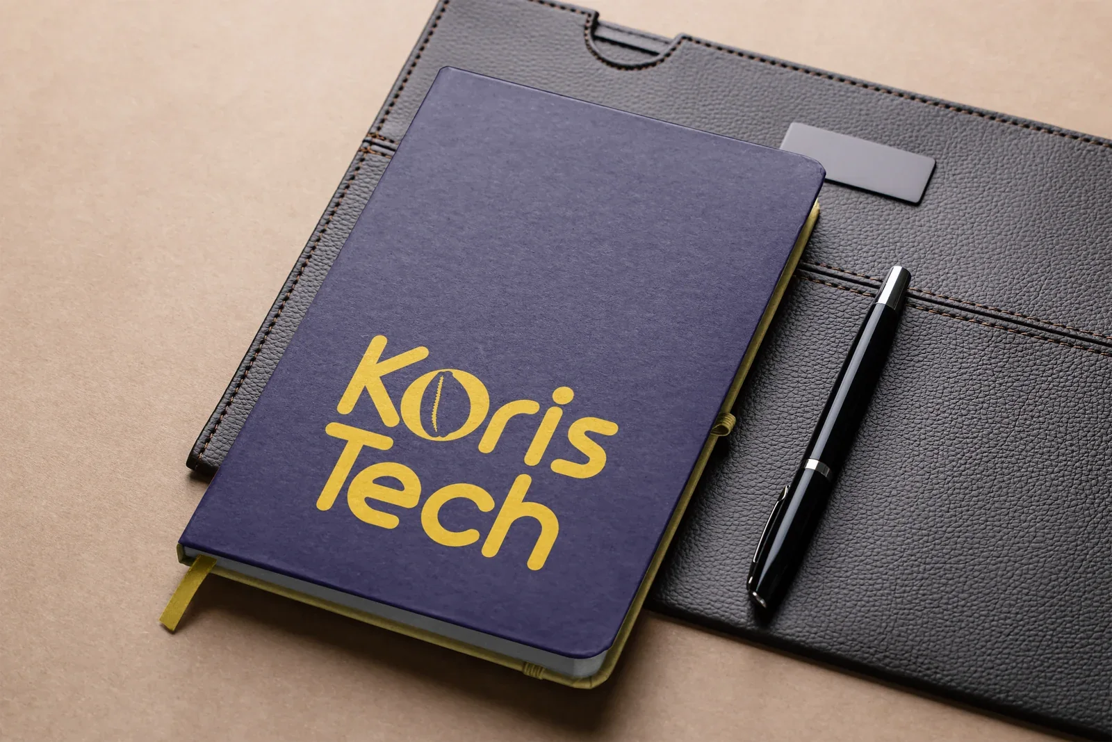 Carnet de notes et porte-documents en cuir — Koris Tech